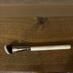 Colourpop small angled brush.